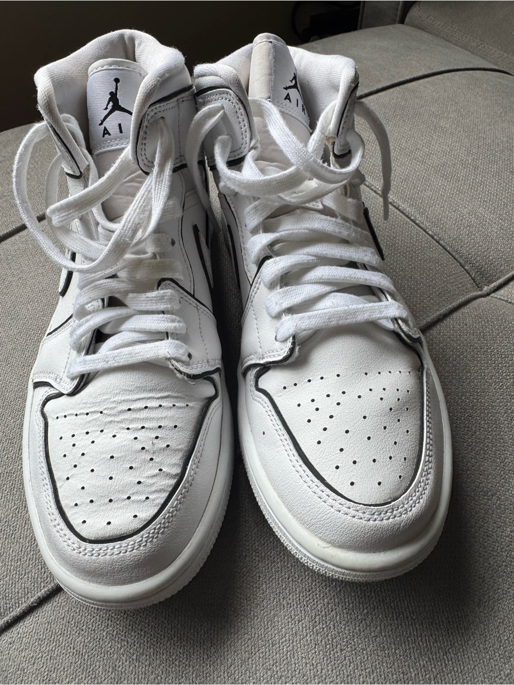 Jordan White Low-Top Sneakers with Black Insole - Picture 2 of 5